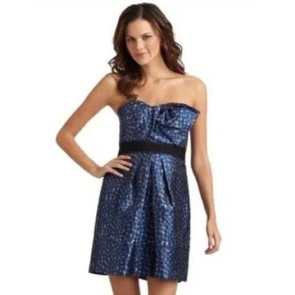BCBG MaxAzria Ink Blue STRAPLESS DRESS COCTAIL PROM HOMECOMING  euc Size 0  6686